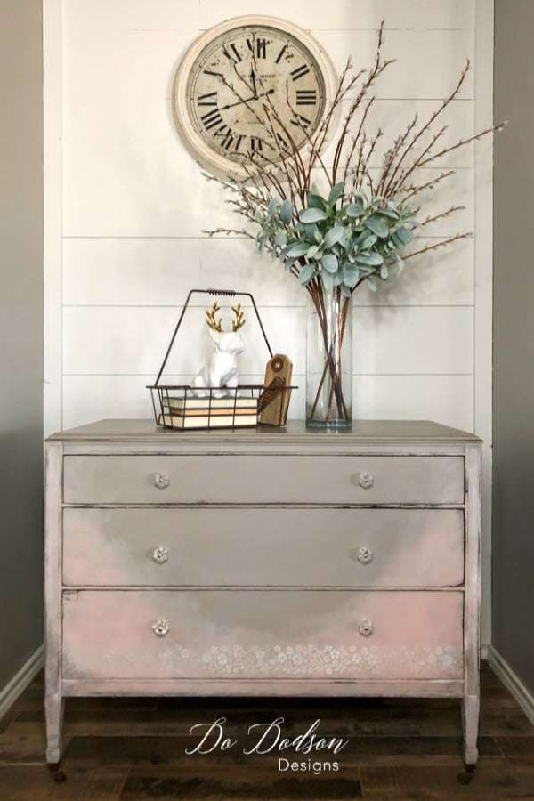 vintage dresser makeover with a mix of annie sloan french linen by dododsondesigns