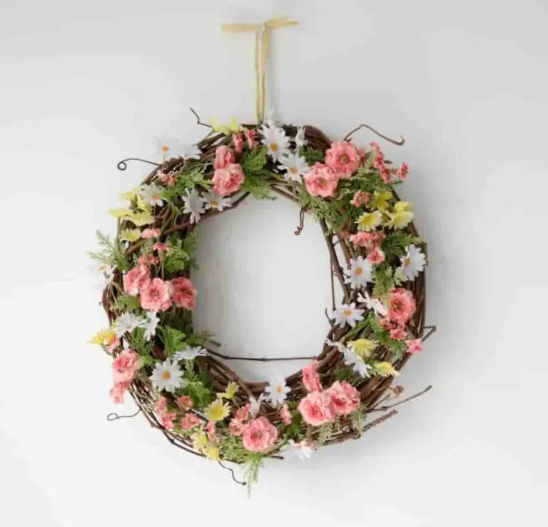Simple DIY Spring Wreath